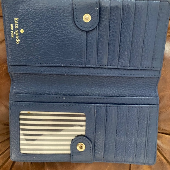 Kate Spade Navy Wallet - Picture 3 of 3